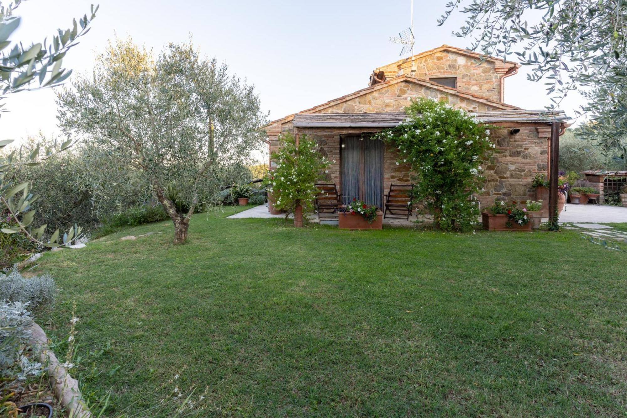Appartement Il Poggio Dell'Eremita à Rigomagno Extérieur photo